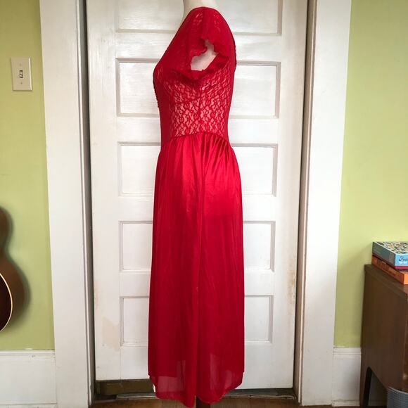 VTG Adonna Lace & Satin Nightgown Slip Dress S Red Long USA Lingerie Romantic - Picture 4 of 13